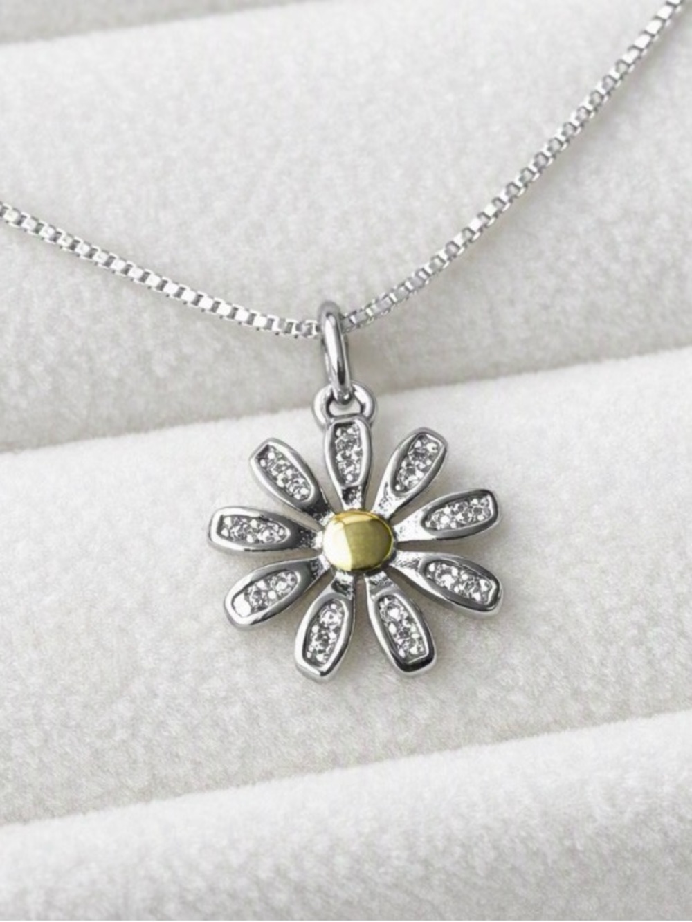 Silver Daisy Pendant Necklace with Gold Center